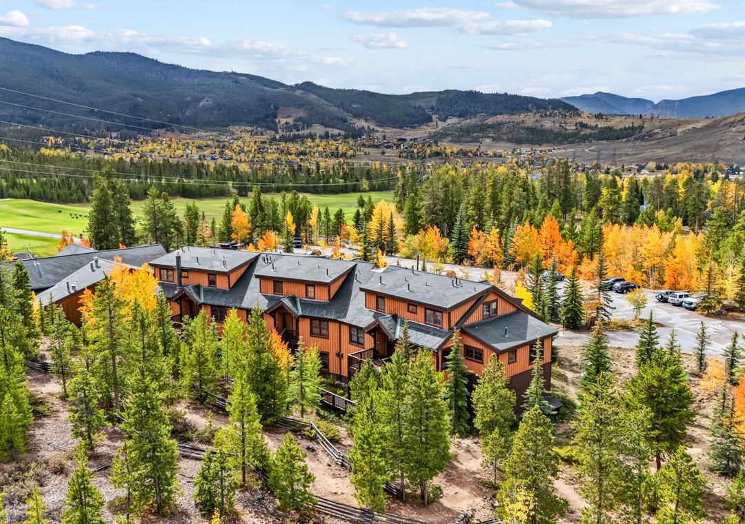 Elk Villas 9571