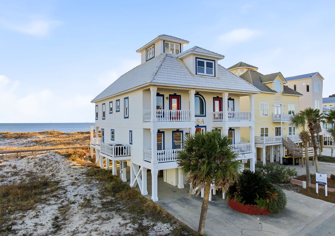 8 bedrooms, 7 baths - Gulf Front