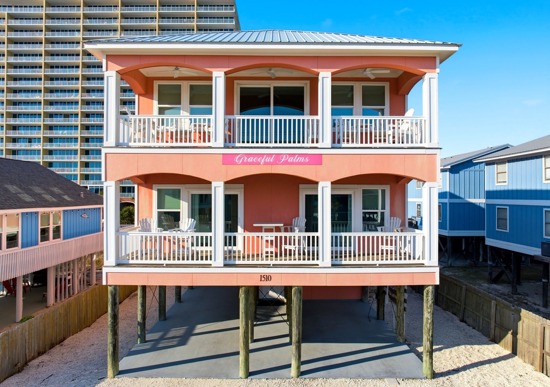 Graceful Palms, 8 bed/8bath - sleeps 23