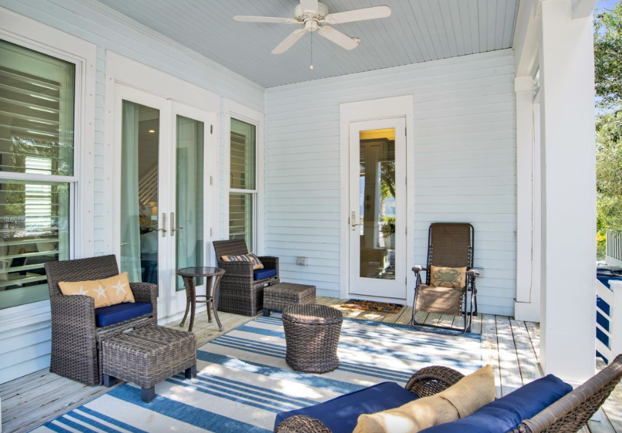 Covered Porch - Overlooks The Community Pool