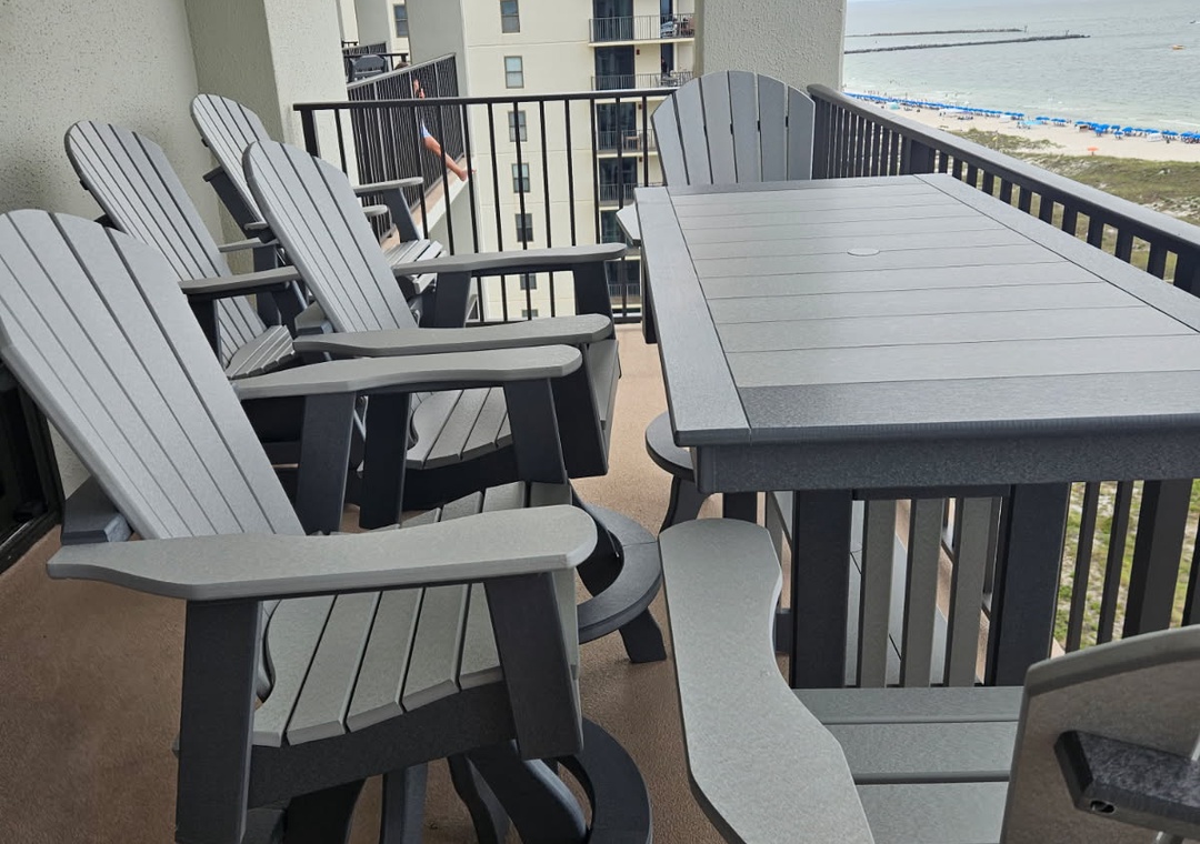 Spacious Gulf Front Balcony