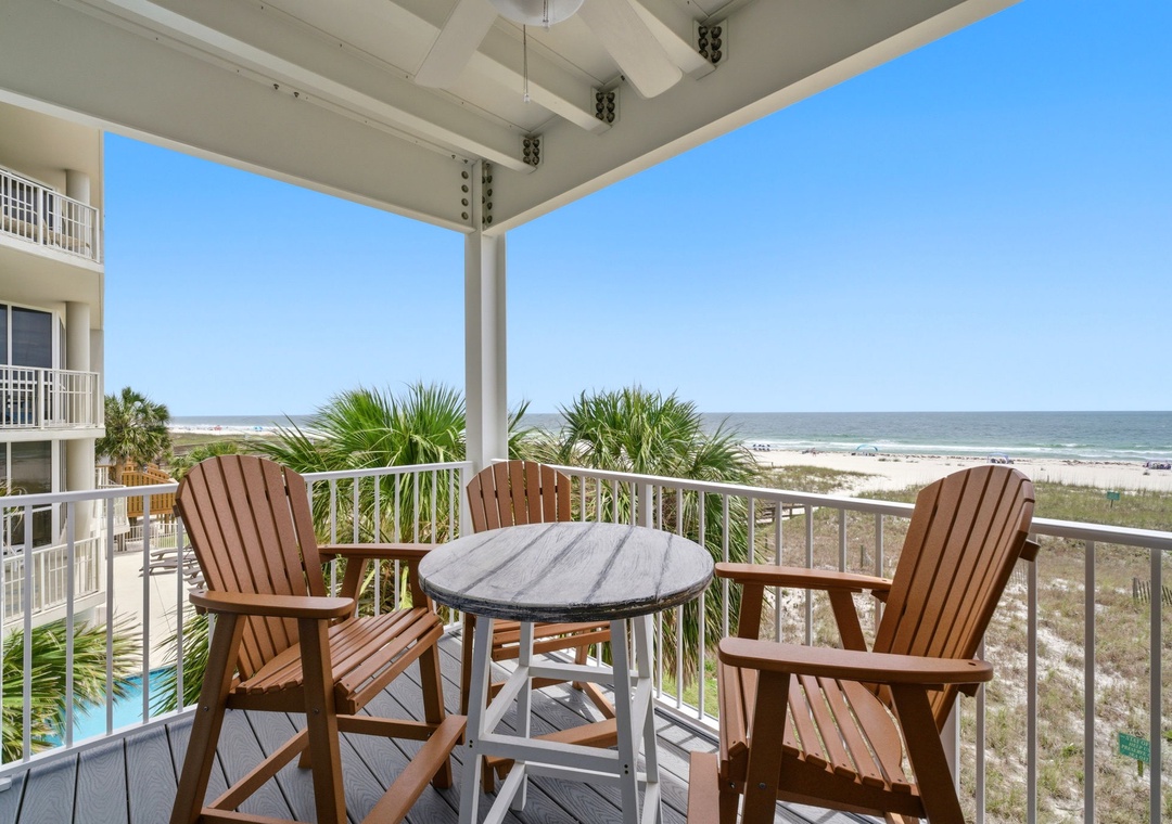 Riviera Dunes 201