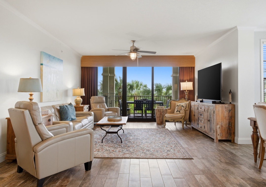 Living Room-Balcony Access