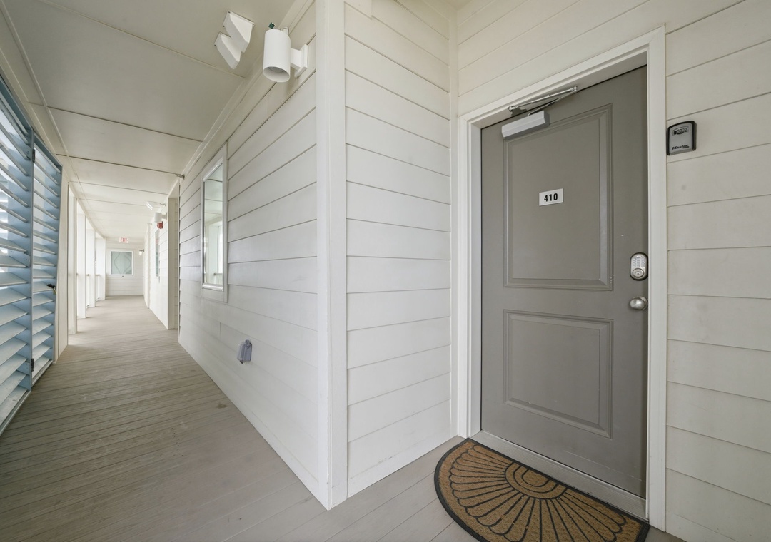 Welcome to Sea Glass 410!