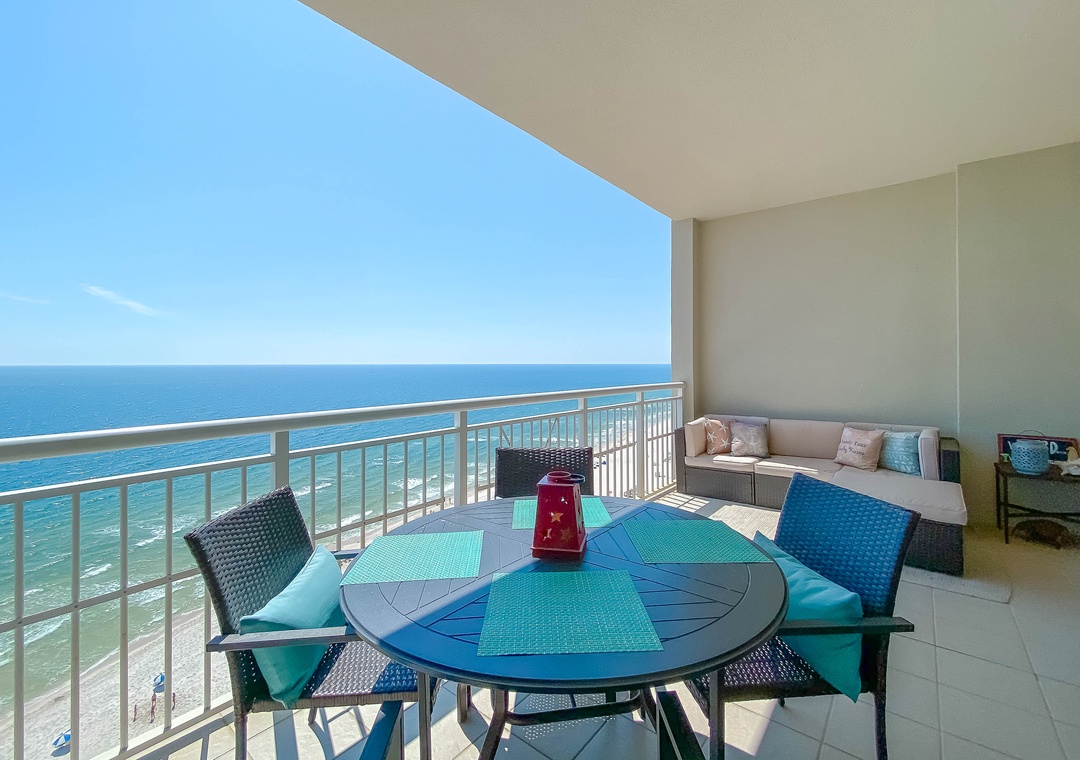 Spacious Gulf Front Balcony