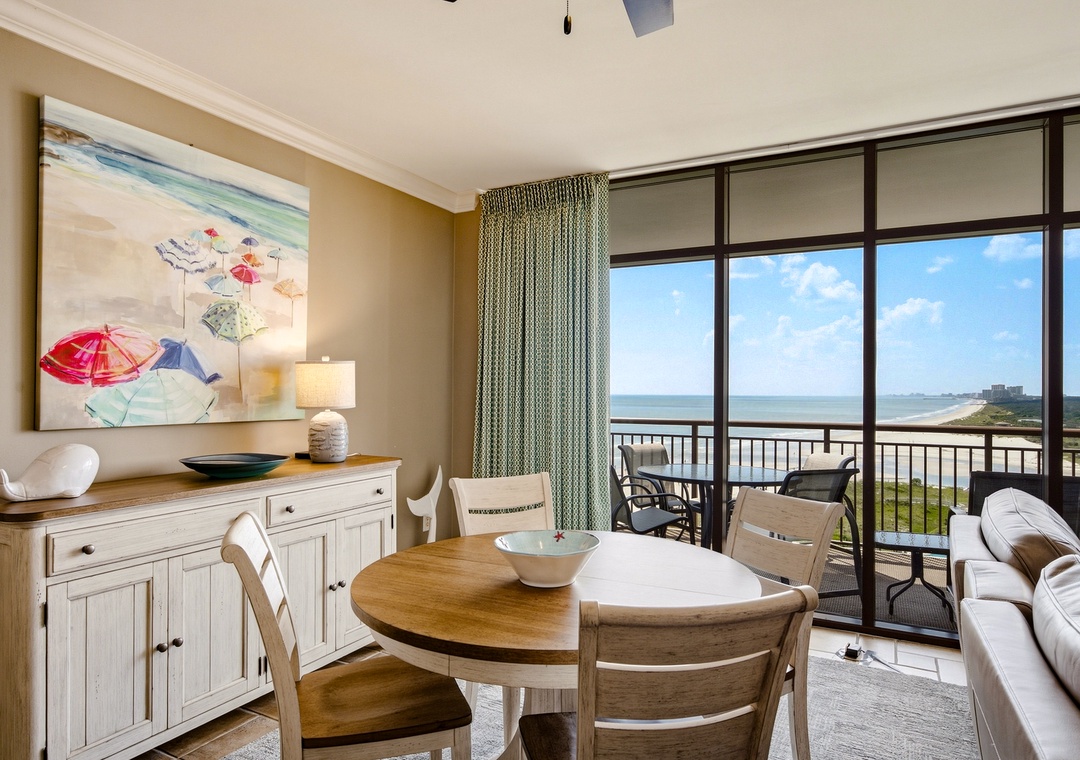 North Beach Resort 1003 | Dining Area