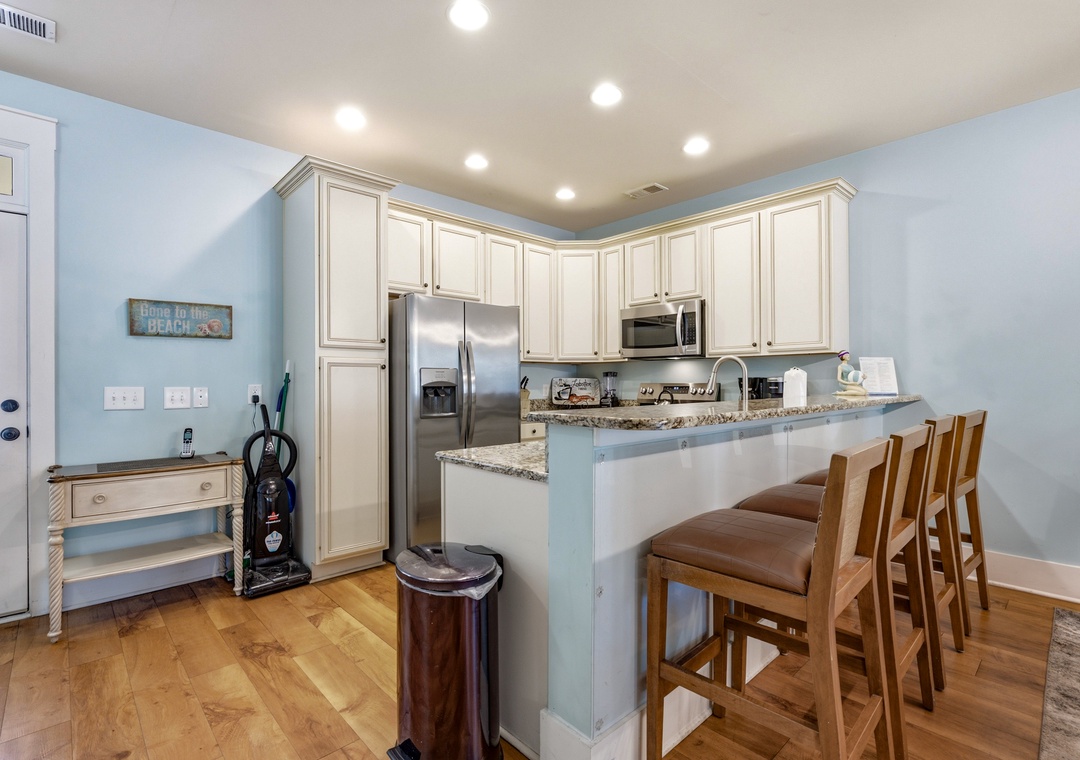 Family Tides - Breakfast Bar