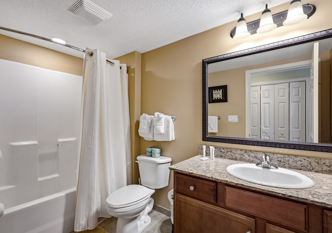 Anderson Ocean Club Unit 1103 - Primary Bath