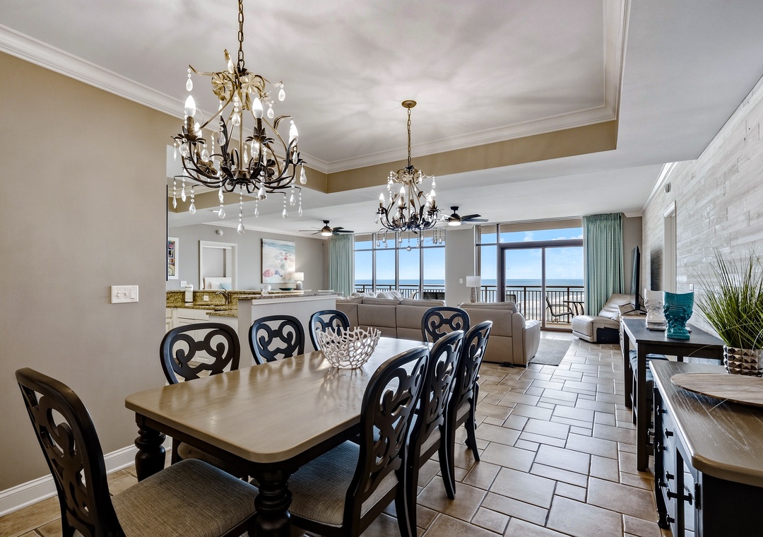North Beach Resort 1003 | Dining Area