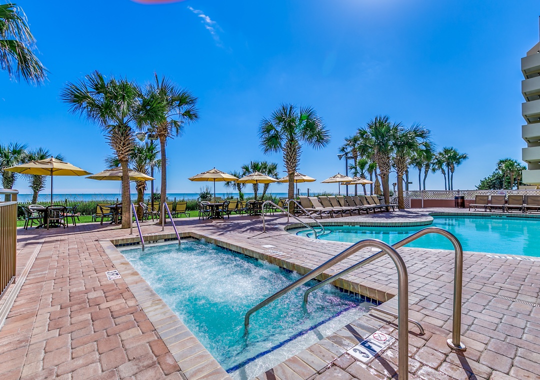 Oceanfront pools