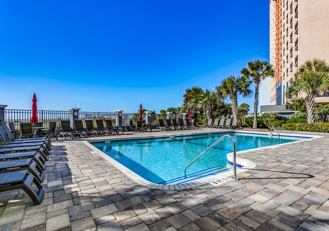 Carolina Dunes pool
