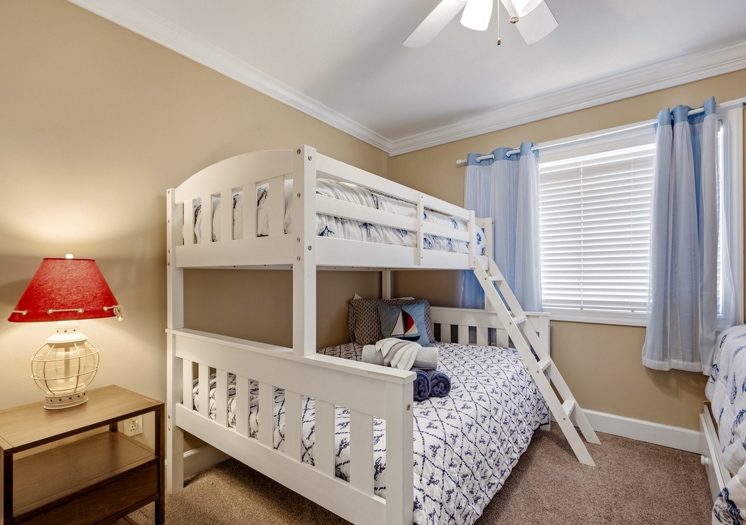 Tilghman Beach Unit 227 | Third Bedroom