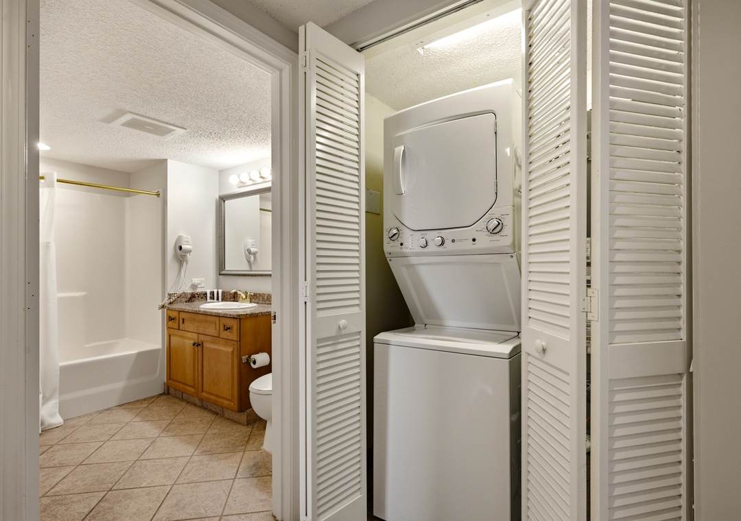 Stackable Washer/Dryer Combo