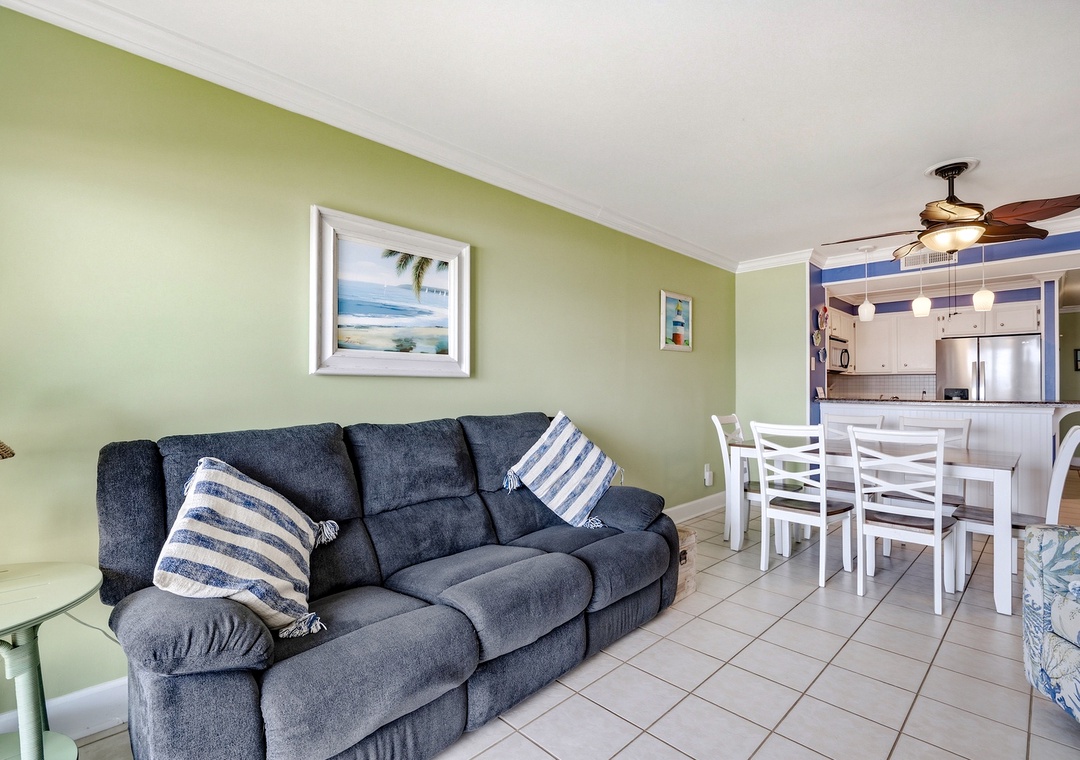 Tilghman Beach Unit 227 | Living Room