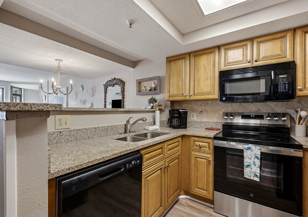 Beach Colony 516 - Kitchen
