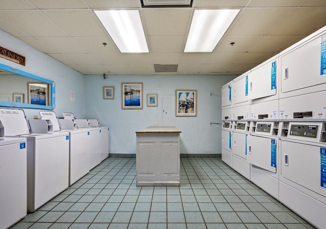 Beach Colony Resort -Laundry Room