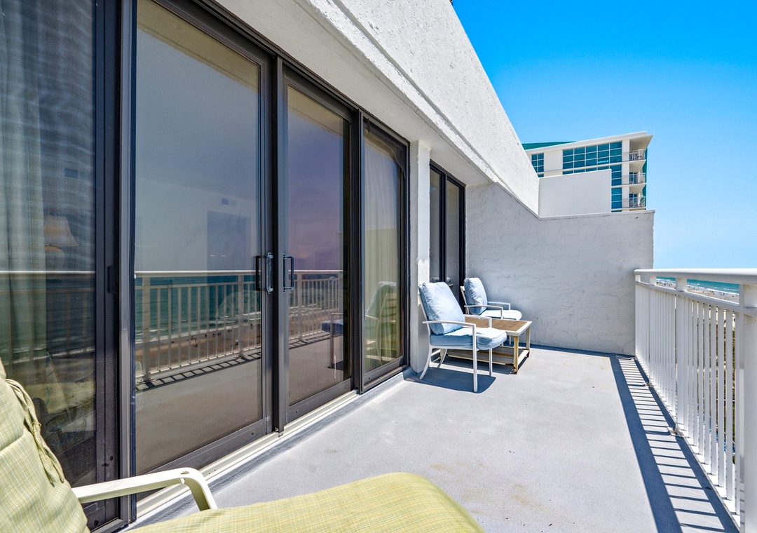 Shoreham Towers #1 PH4 - Private Balcony