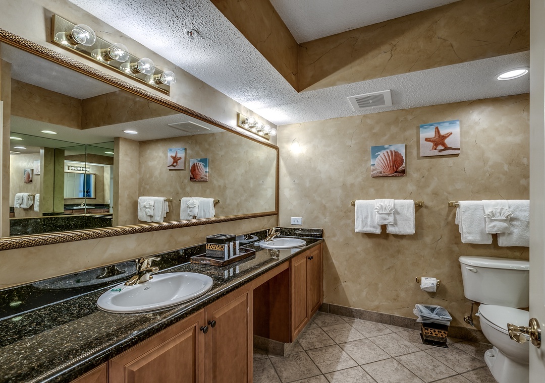 Primary ensuite bathroom