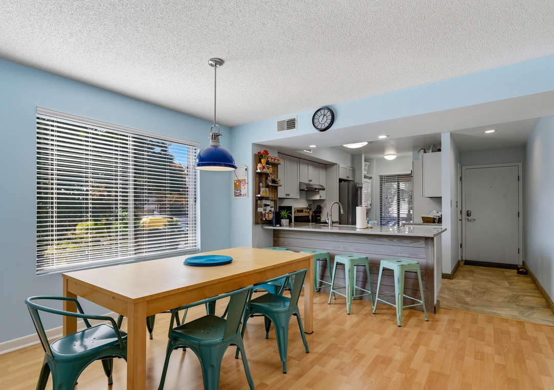 Heron Pointe B-8 | Photo 4