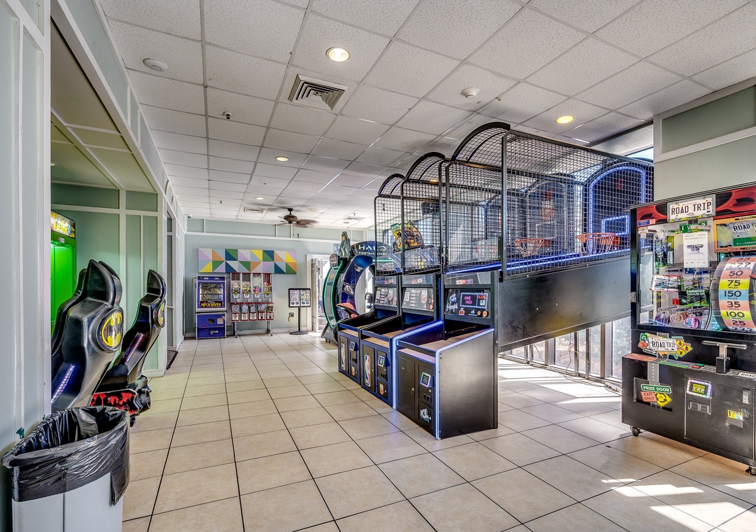 Beach Colony Resort - Game Room