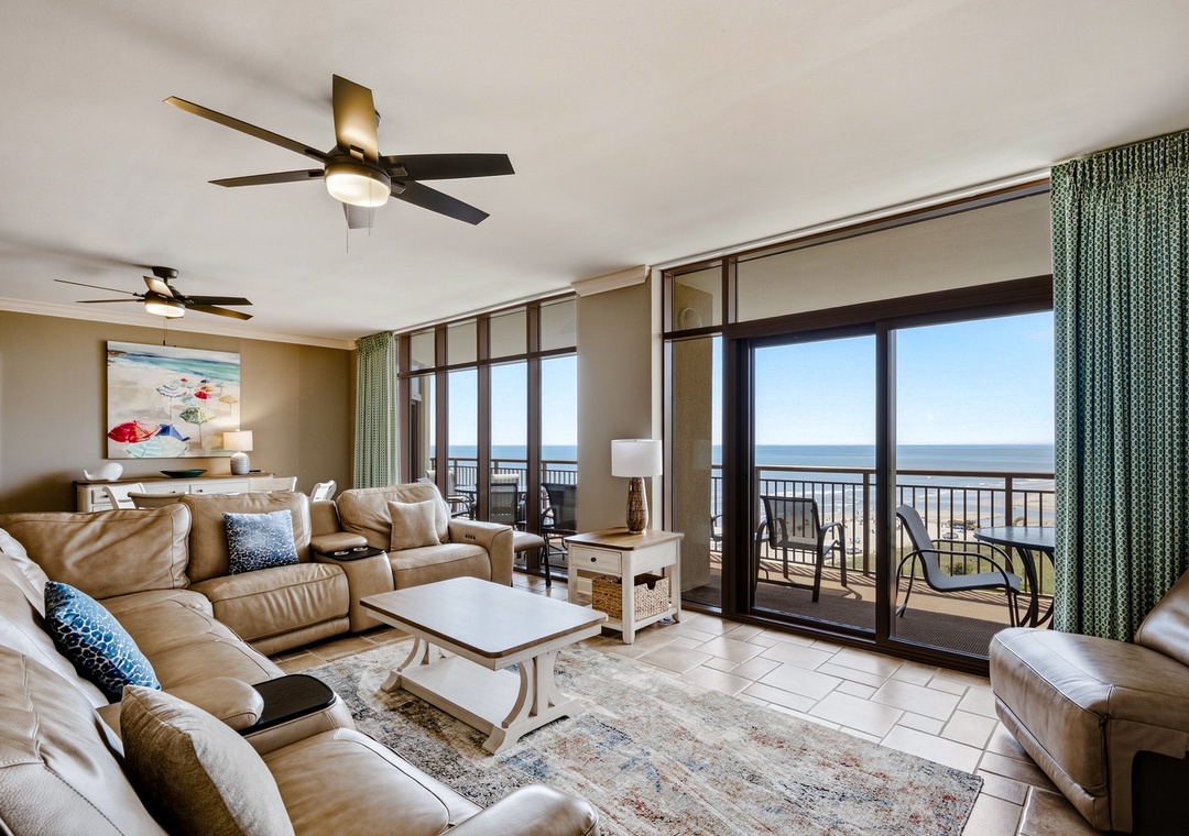 North Beach Resort 1003 | Living Area