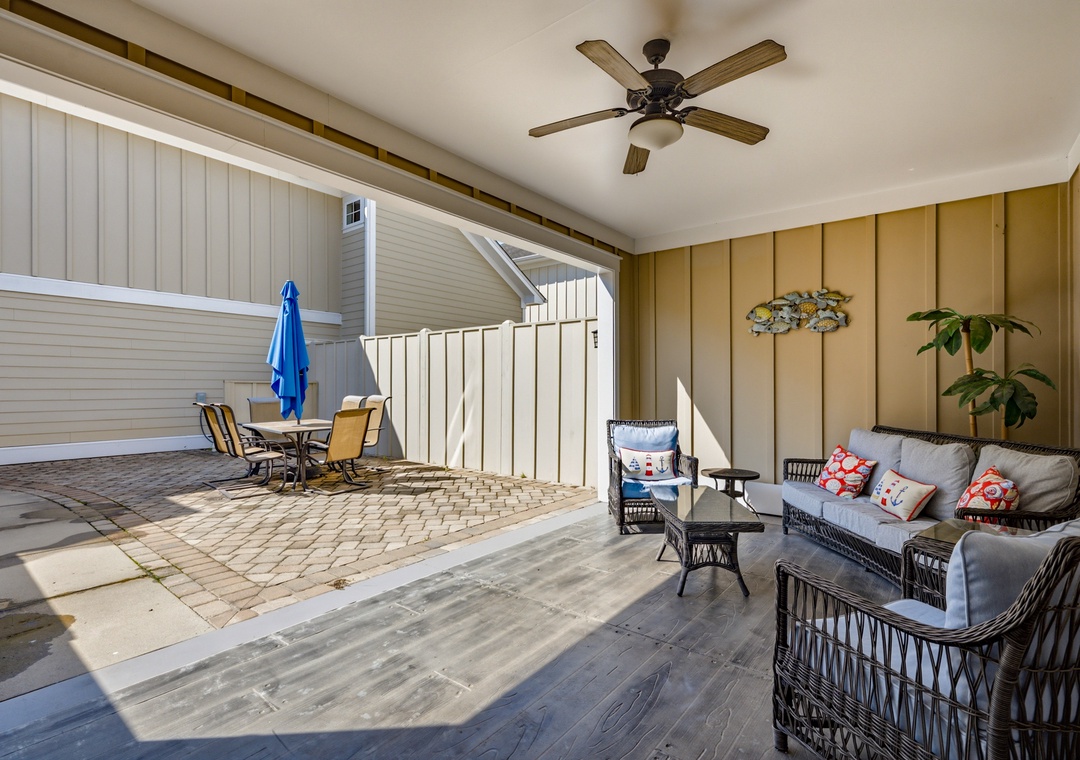 Family Tides - Outdoor Patio