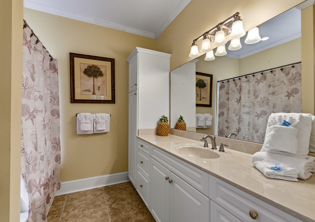 Regal Palms - Bathroom