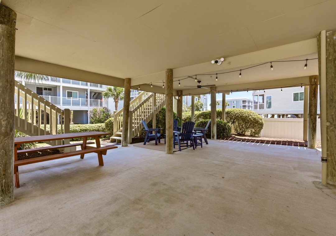 Esco's Escape Outdoor Space
