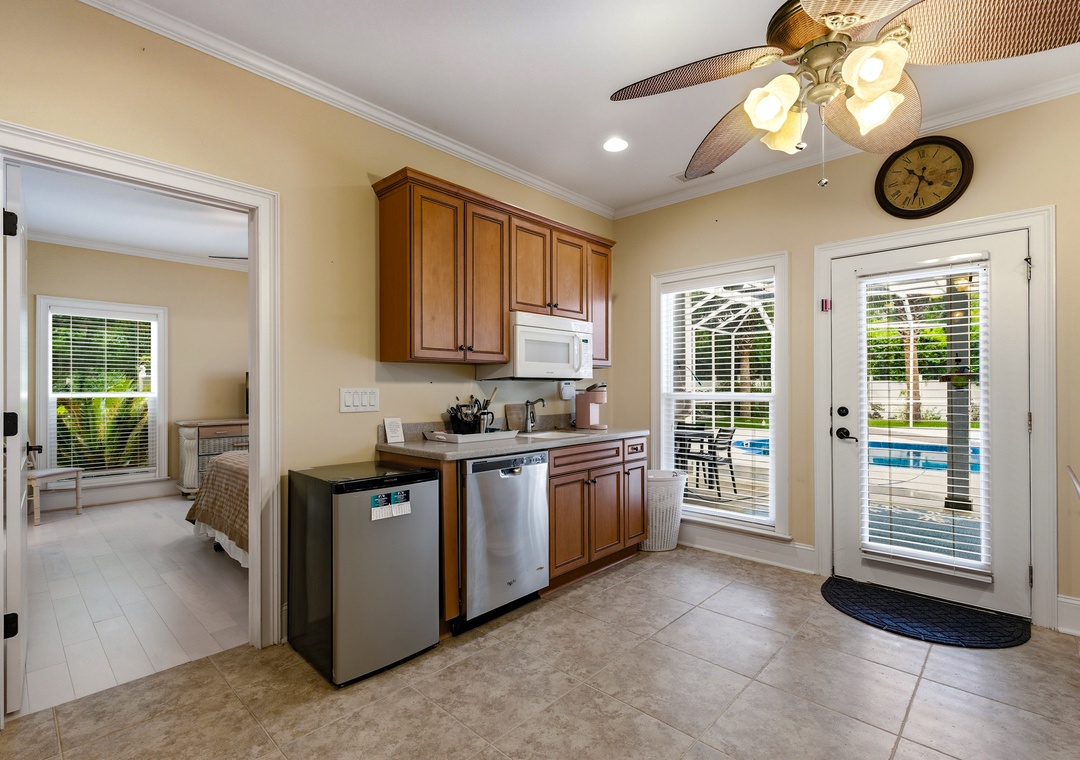 Regal Palms - Kitchenette