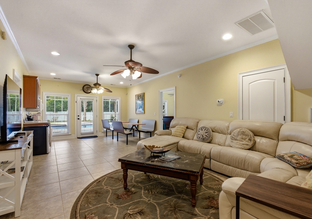 Regal Palms - Living Area