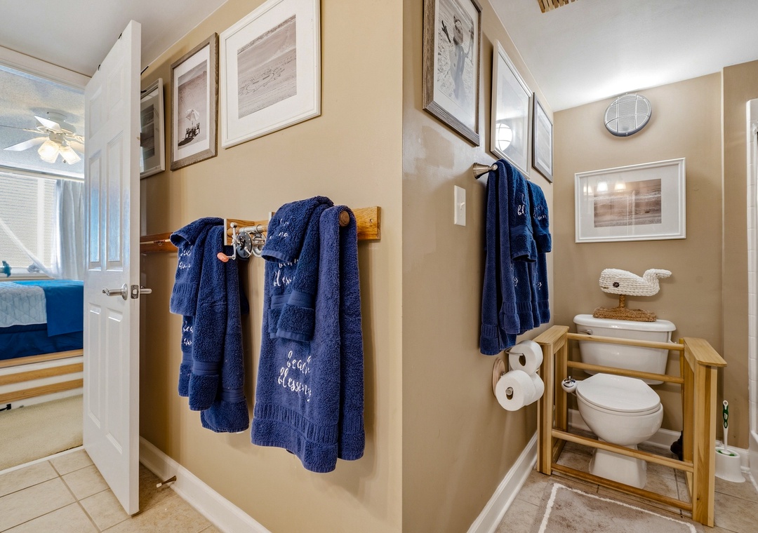 Crescent Key 610 