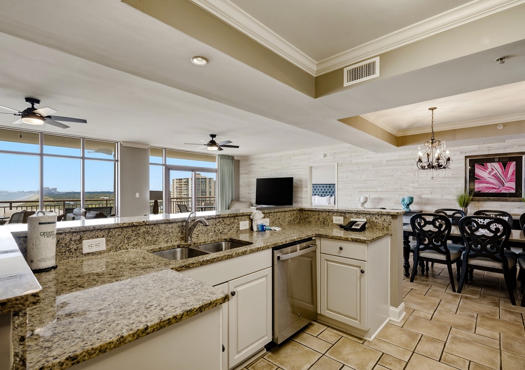 North Beach Resort 1003 | Kitchen