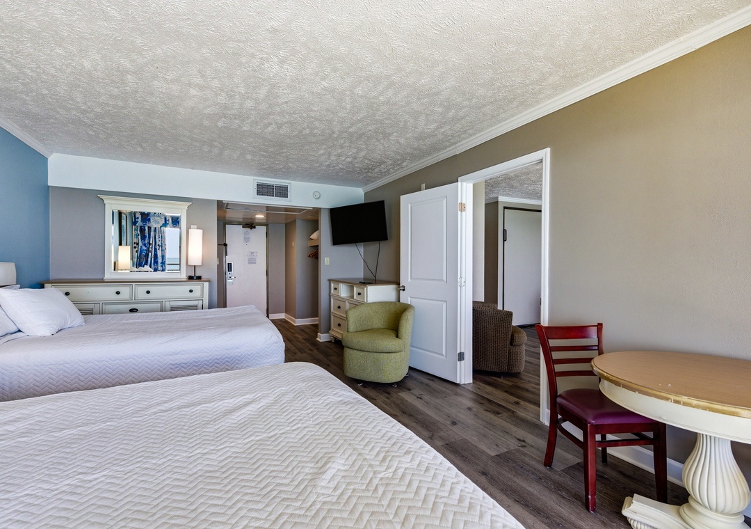 Ocean Reef 1608 Bedroom
