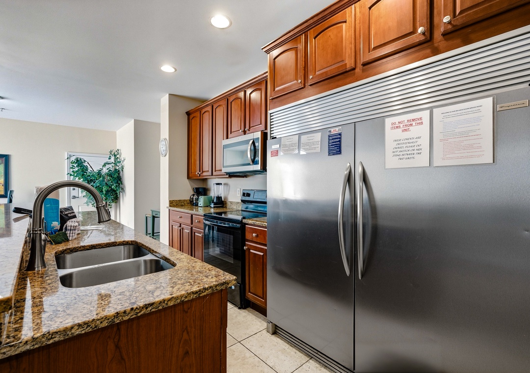 Ocean Breeze 2C | Kitchen