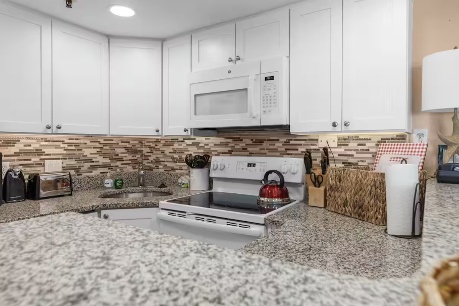 Forest Dunes 1010 - Kitchen