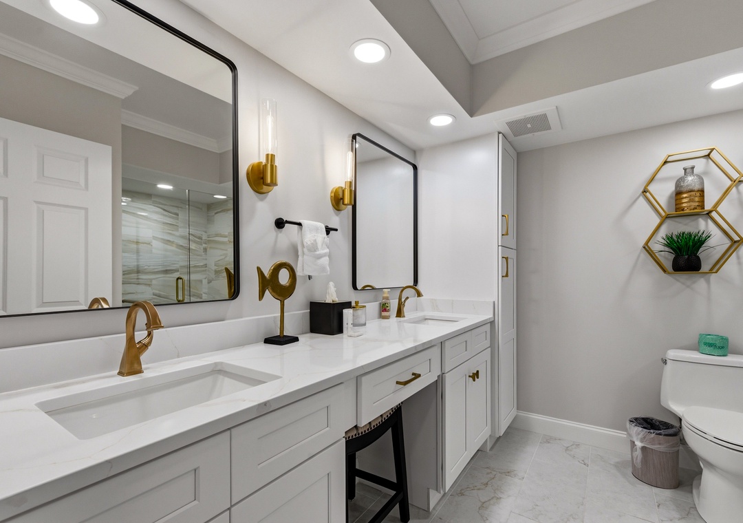 South Wind 1206 - Primary Bath