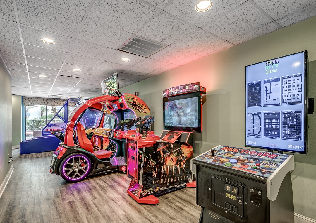 Beach Colony Resort - Game Room
