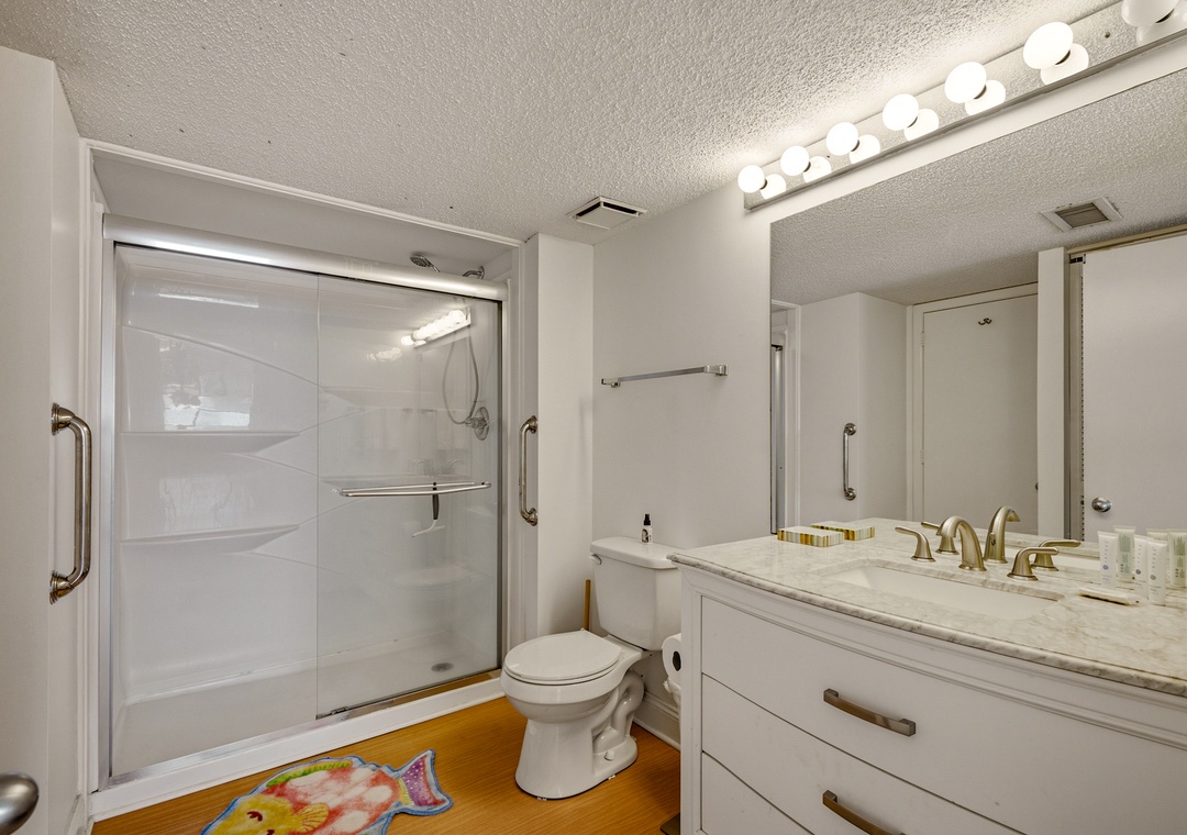 Shoreham Towers #1 PH4 - Bathroom