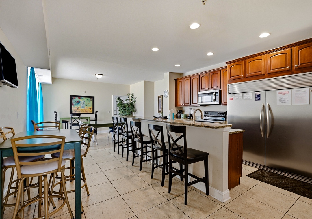 Ocean Breeze 2C | Kitchen