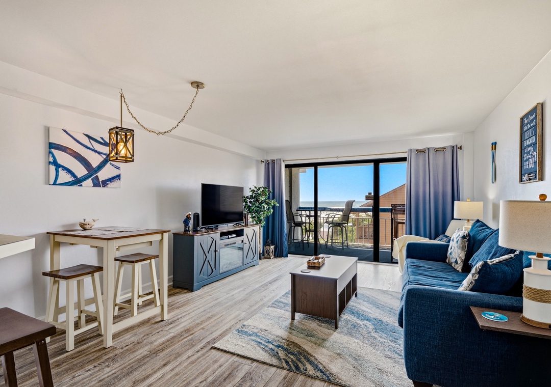 Forest Dunes 508 - Living Room