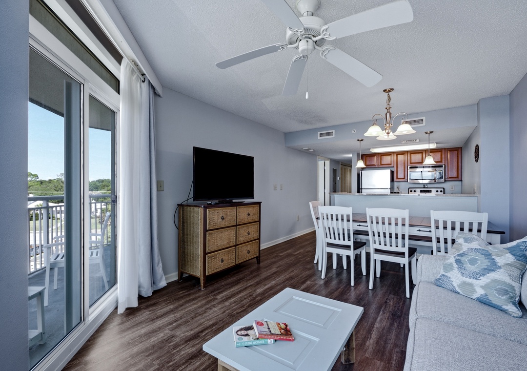 Dunes Village 452 - Living Room