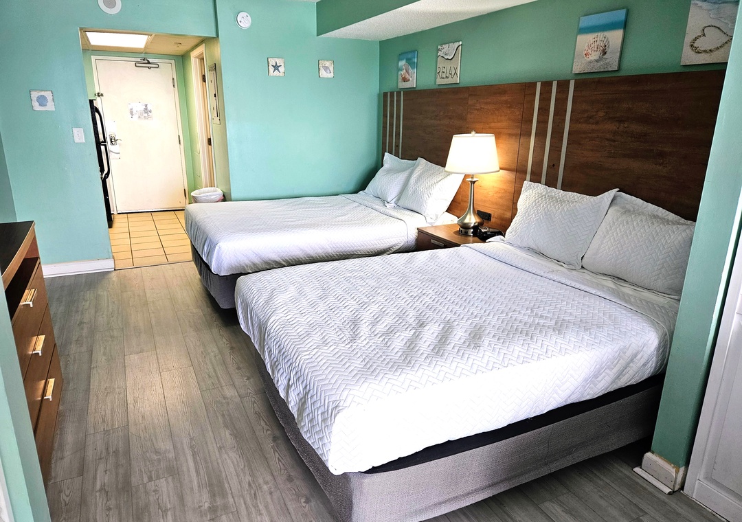 Camelot By The Sea Queen Beds