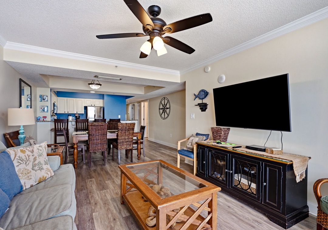 Paradise Resort 510 - Living Room