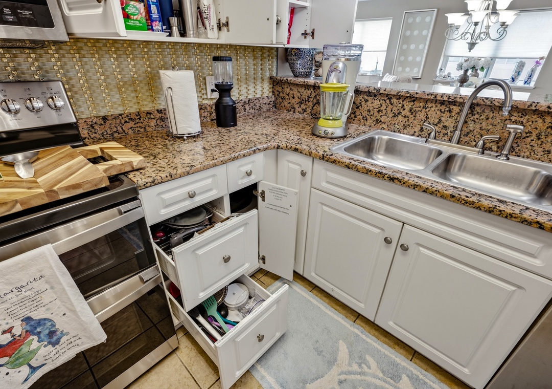 Crescent Key 610 