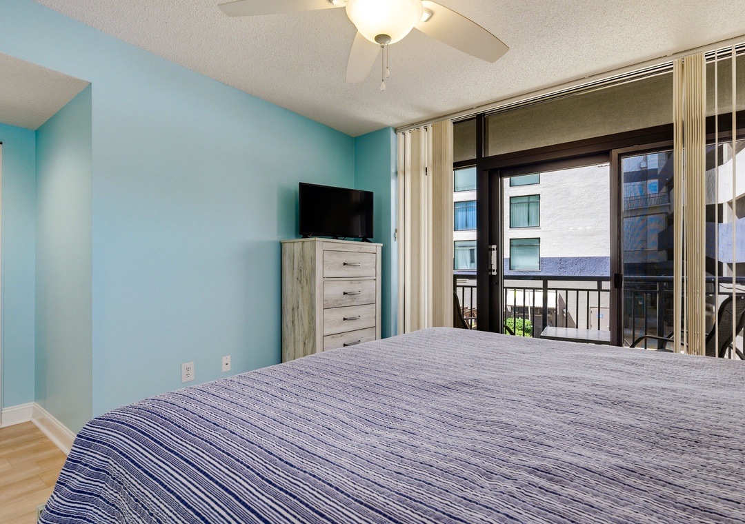 Guest Bedroom with King Bed