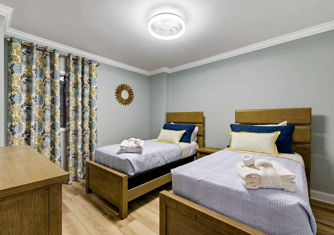 South Wind 1206 - 3rd Bedroom