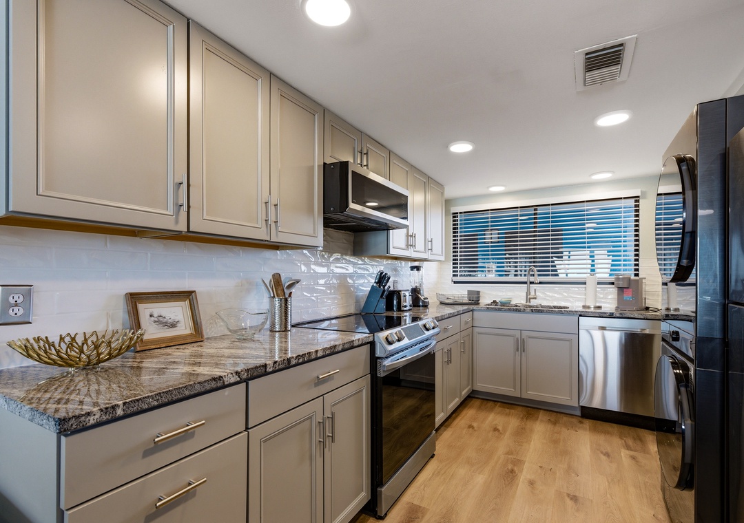 Large spacious kitchen.