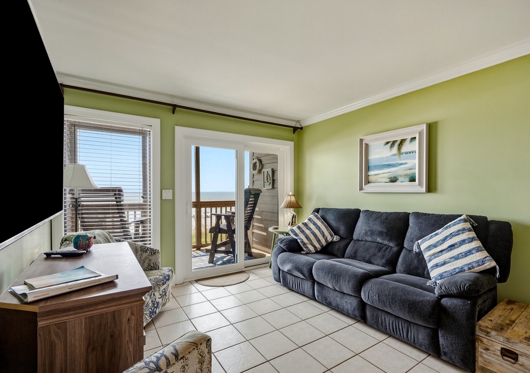 Tilghman Beach Unit 227 | Living Room