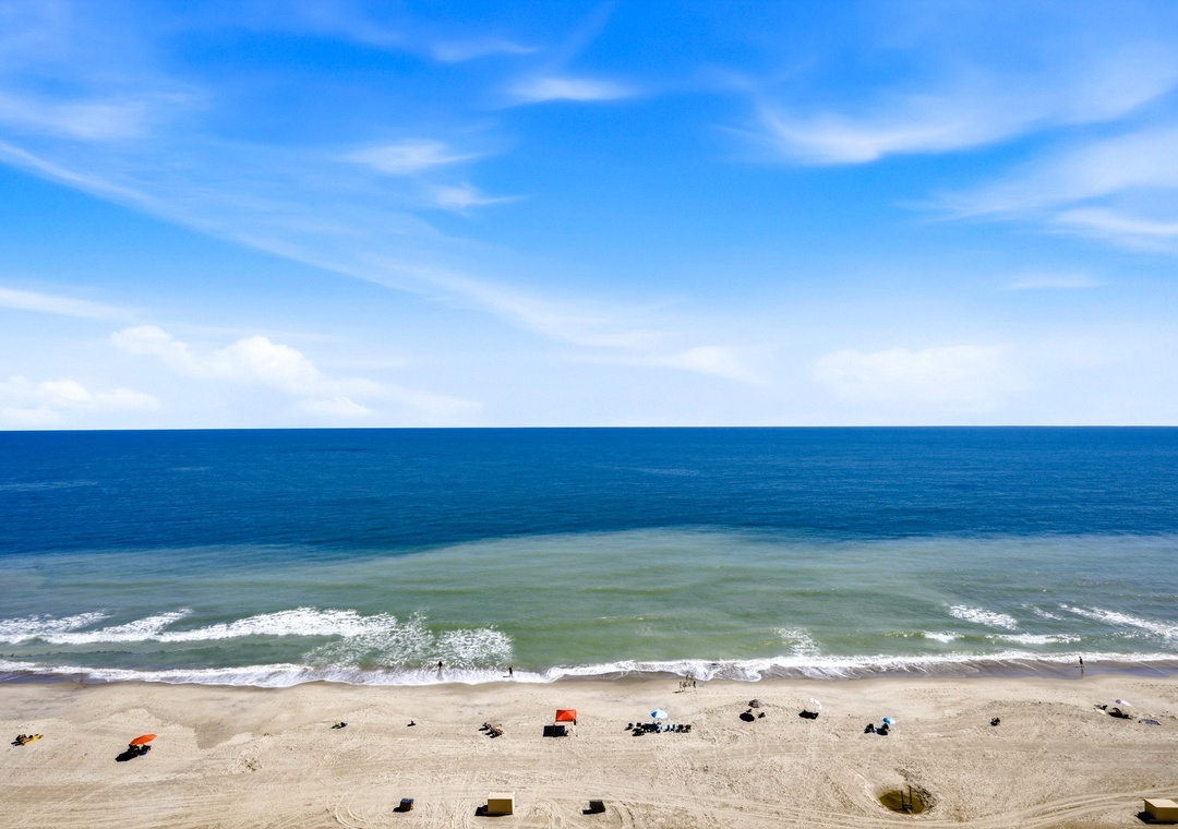 Grand Atlantic 1504 | Beach View