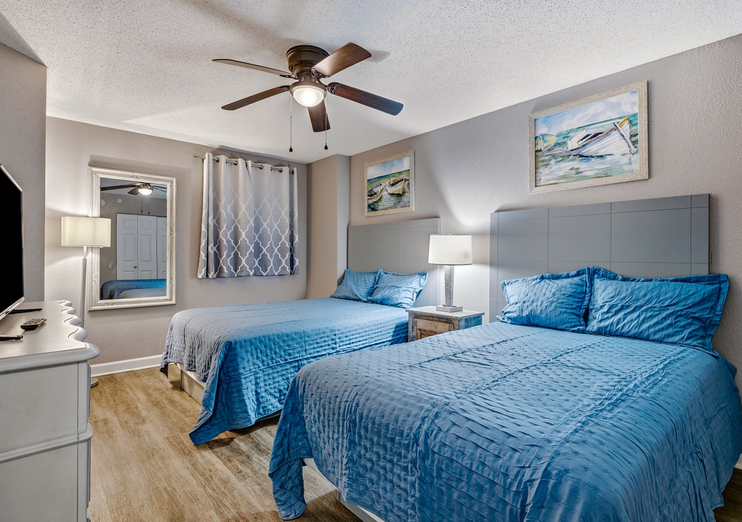 Grand Atlantic 1504 | Bedroom with Two Full Beds